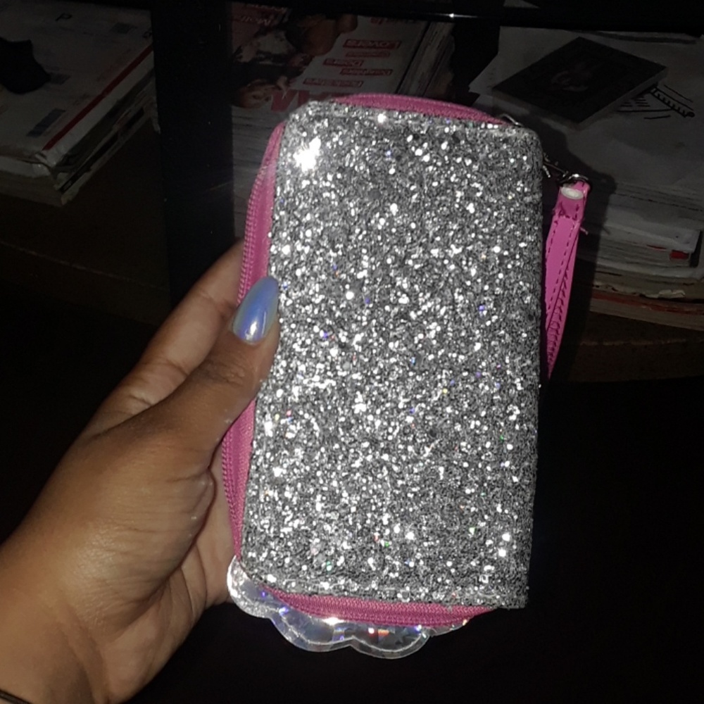 Wallet - Picture 2 of 4